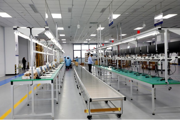 智能工厂生产车间